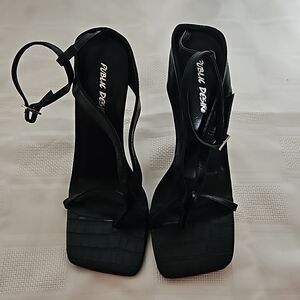 Public Desire Women's Strappy Square Open Toe Heel Shoes Size 6 Black